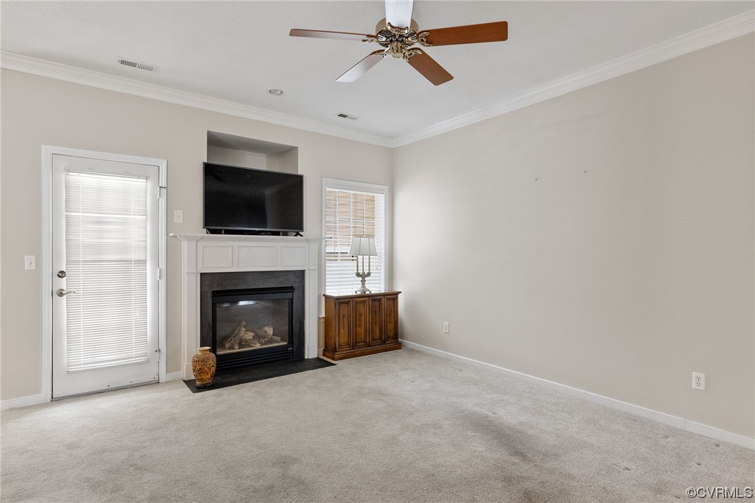 4220 English Holly Cir