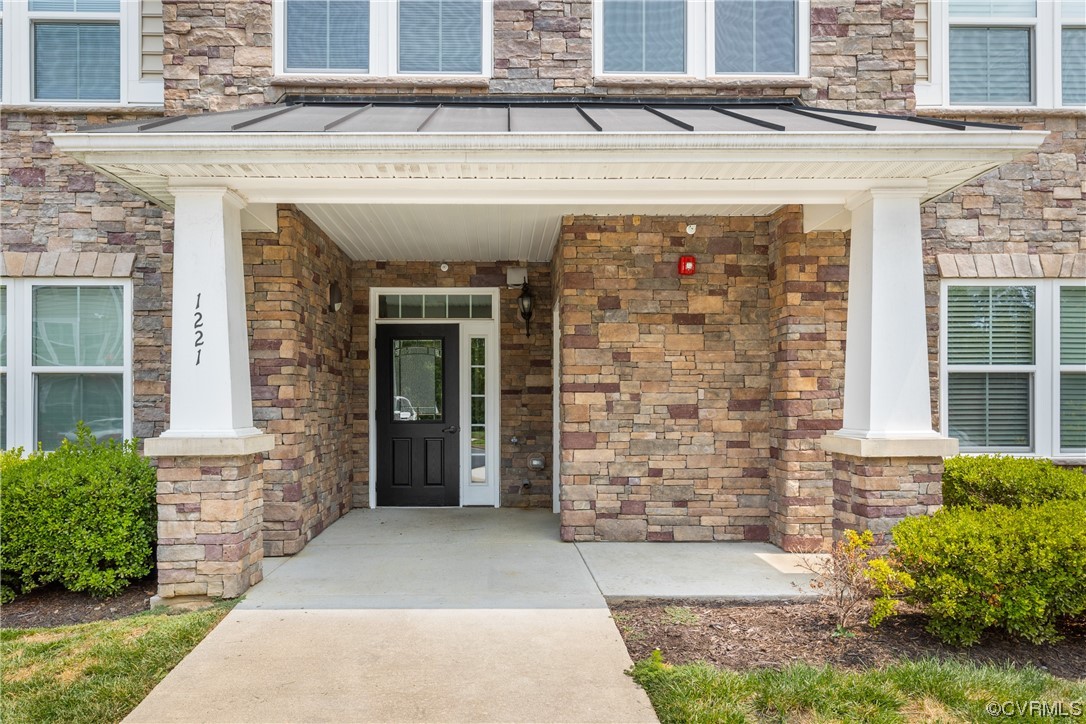 1221 Westwood Village Ln Unit#302