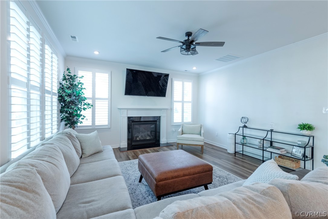 16048 Cambria Cove Blvd