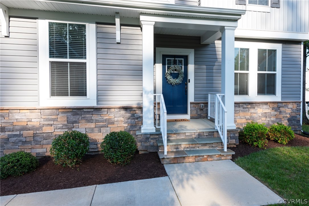 16048 Cambria Cove Blvd