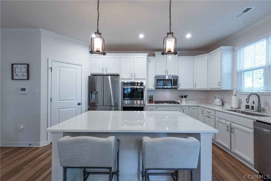 16048 Cambria Cove Blvd