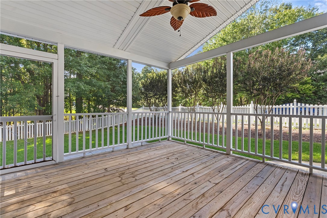 8401 Hampton Valley Dr