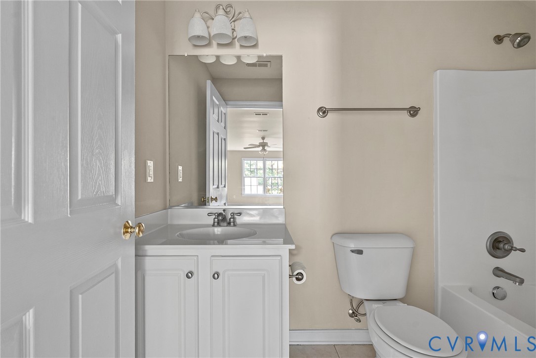 8401 Hampton Valley Dr