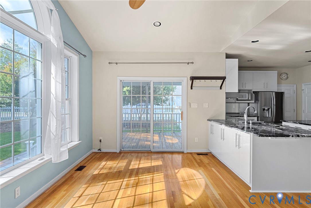 8401 Hampton Valley Dr