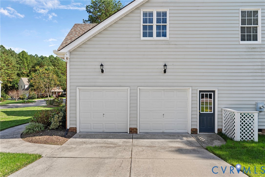 8401 Hampton Valley Dr