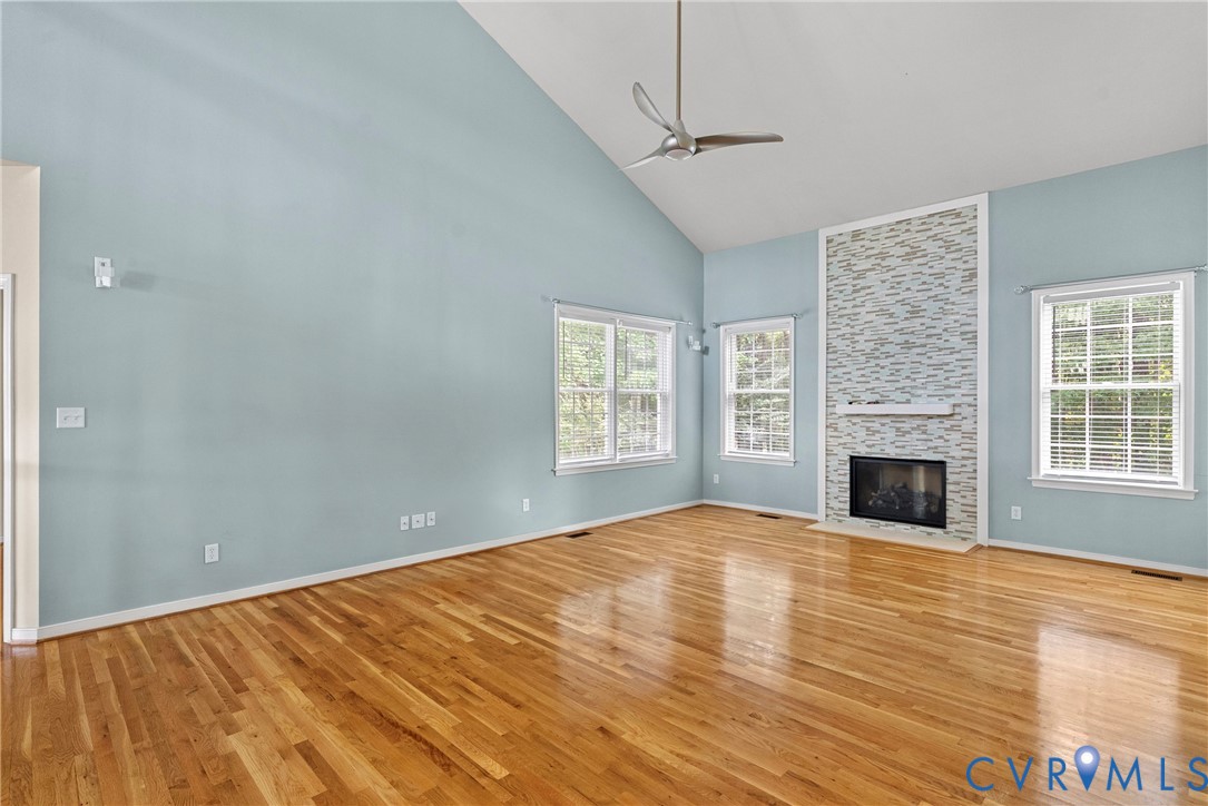 8401 Hampton Valley Dr