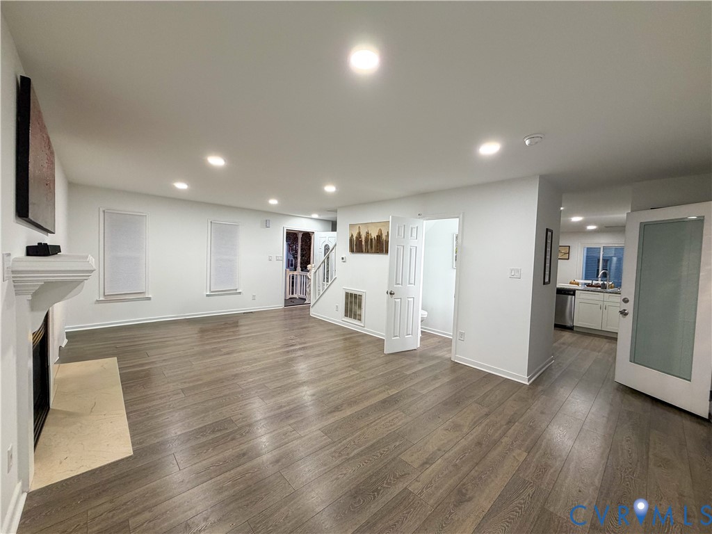 13727 Nashua Terrace
