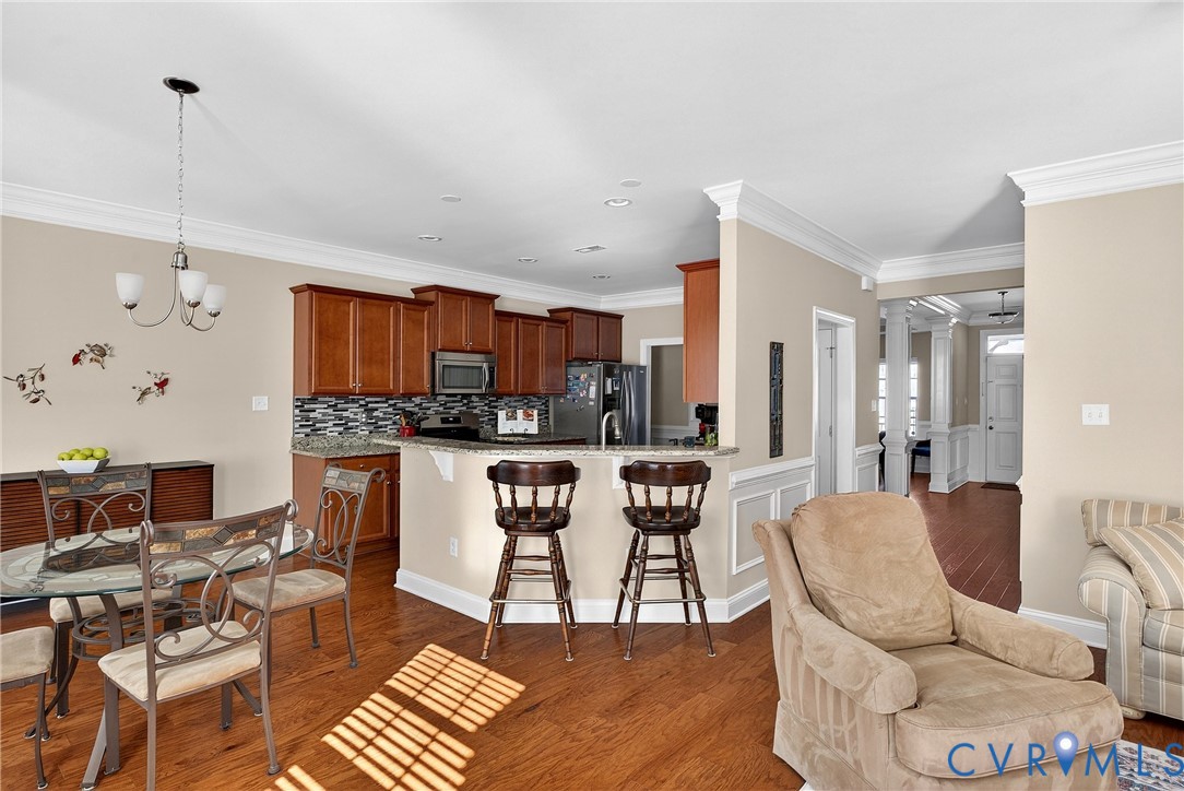 9119 Cascade Creek Ln