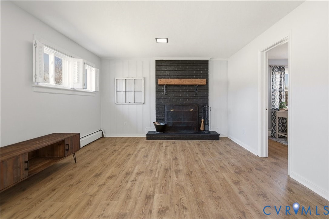 2203 Fon Du Lac Rd