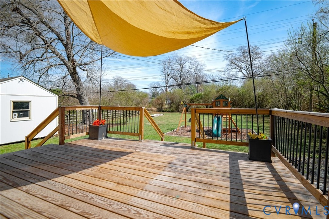 2203 Fon Du Lac Rd