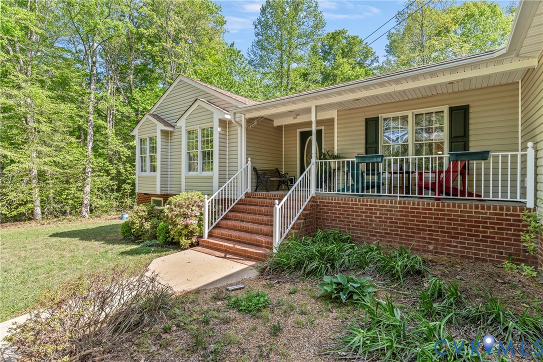 11470 Laurel Rd