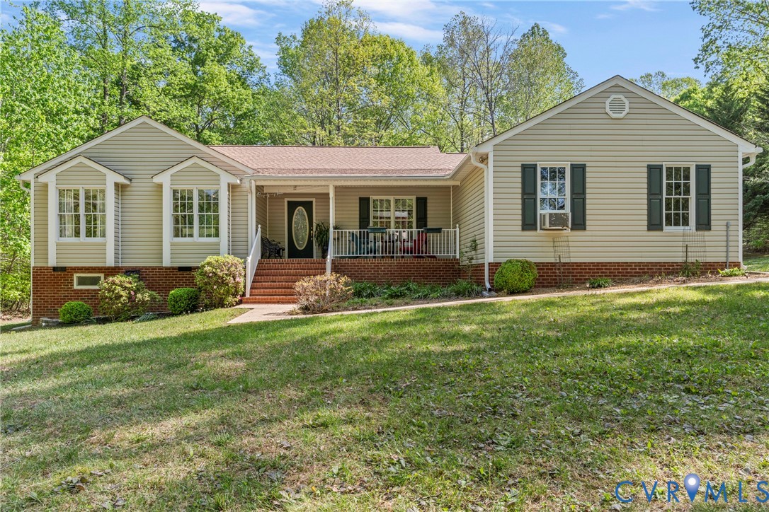 11470 Laurel Rd