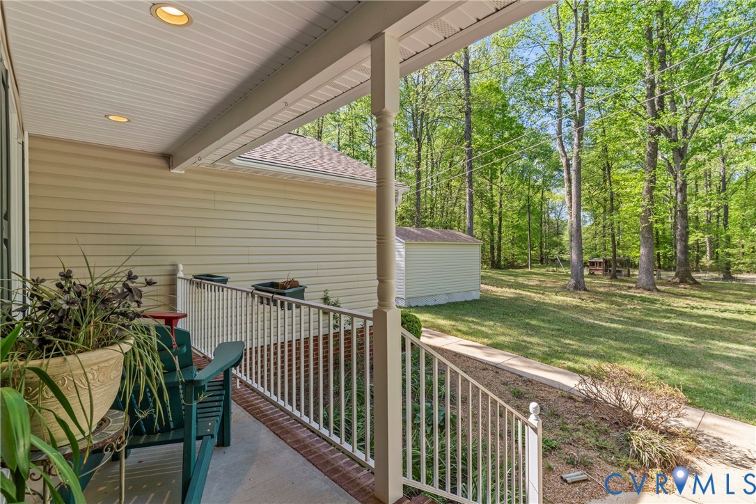 11470 Laurel Rd