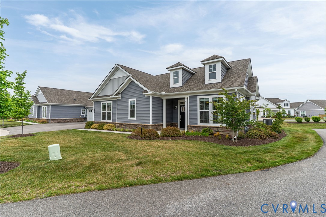 10432 Golden Sunset Ct