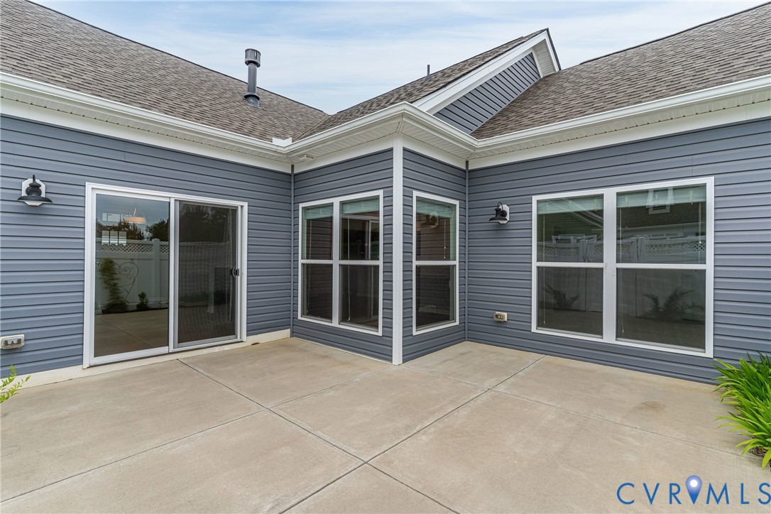 10432 Golden Sunset Ct