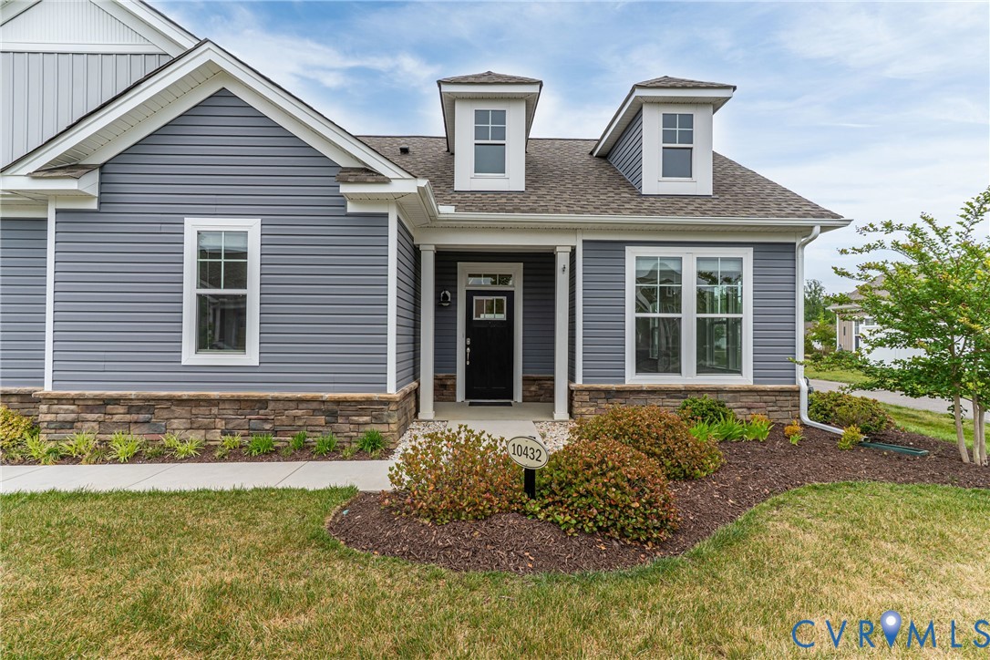 10432 Golden Sunset Ct