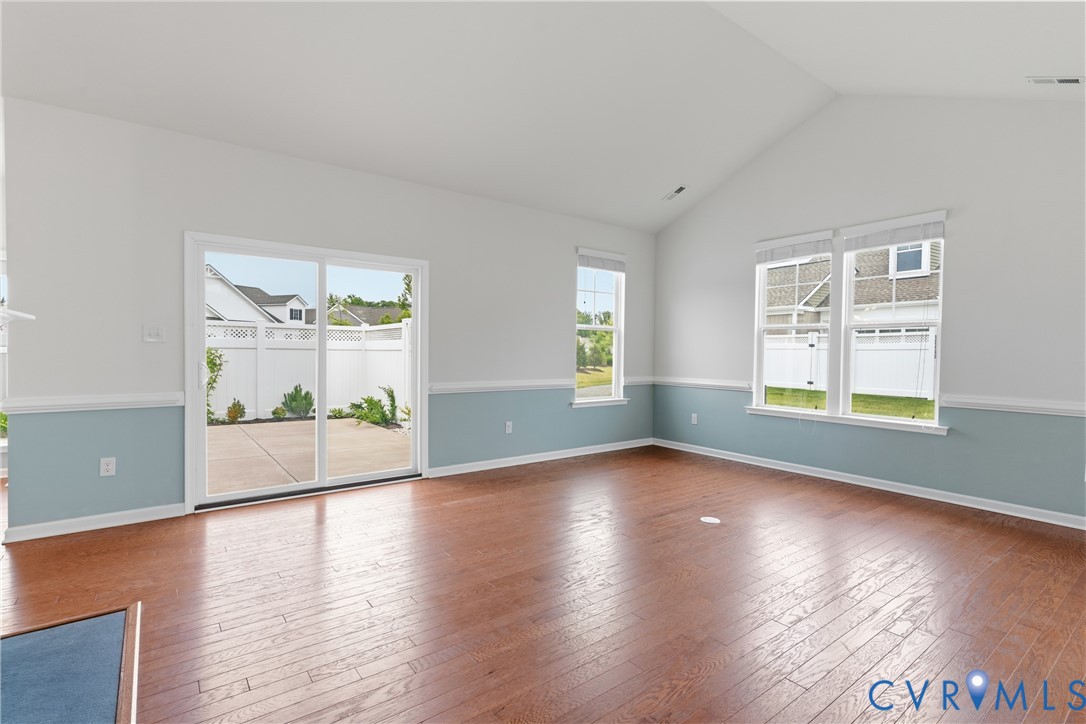 10432 Golden Sunset Ct