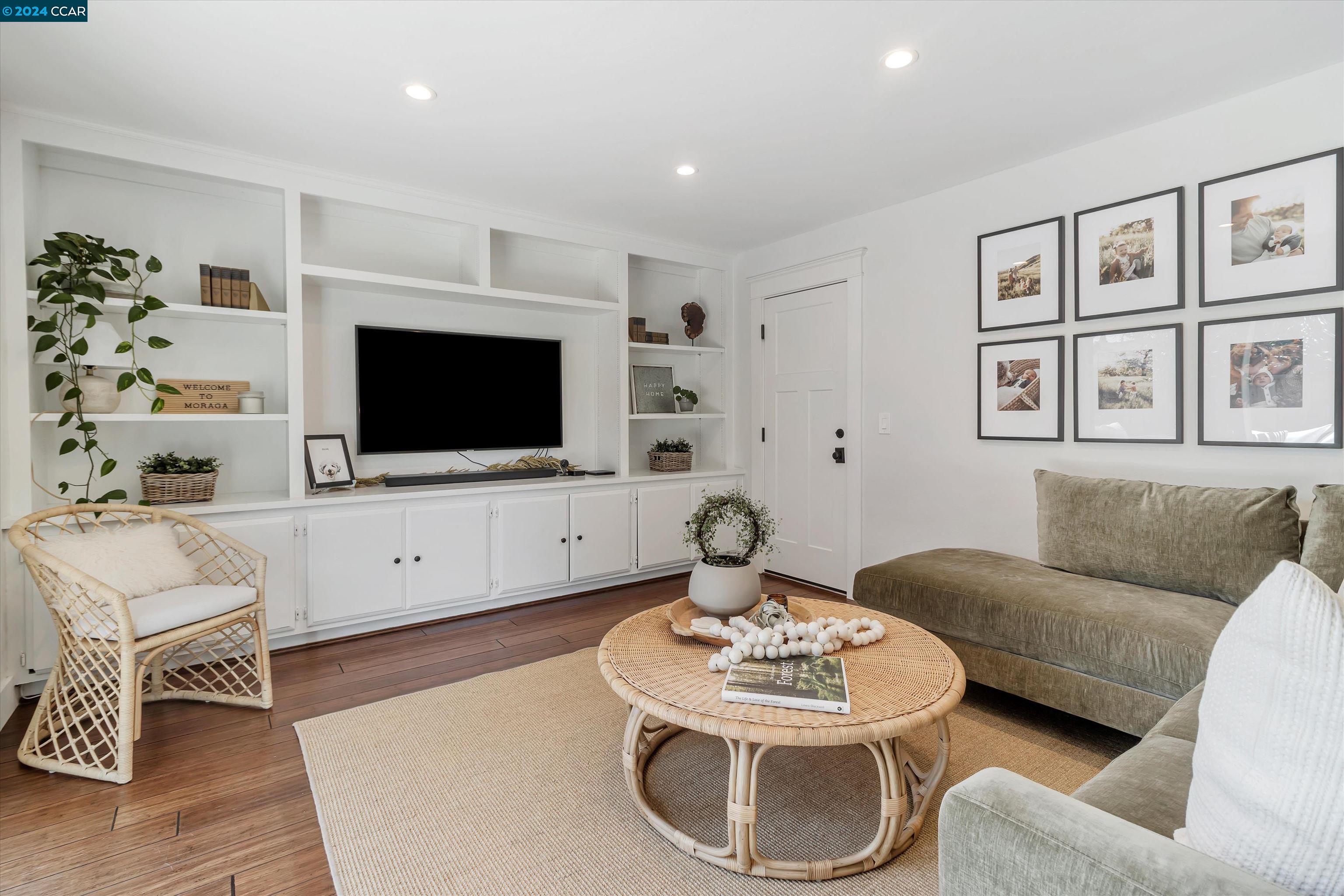 125 Whitethorne Dr