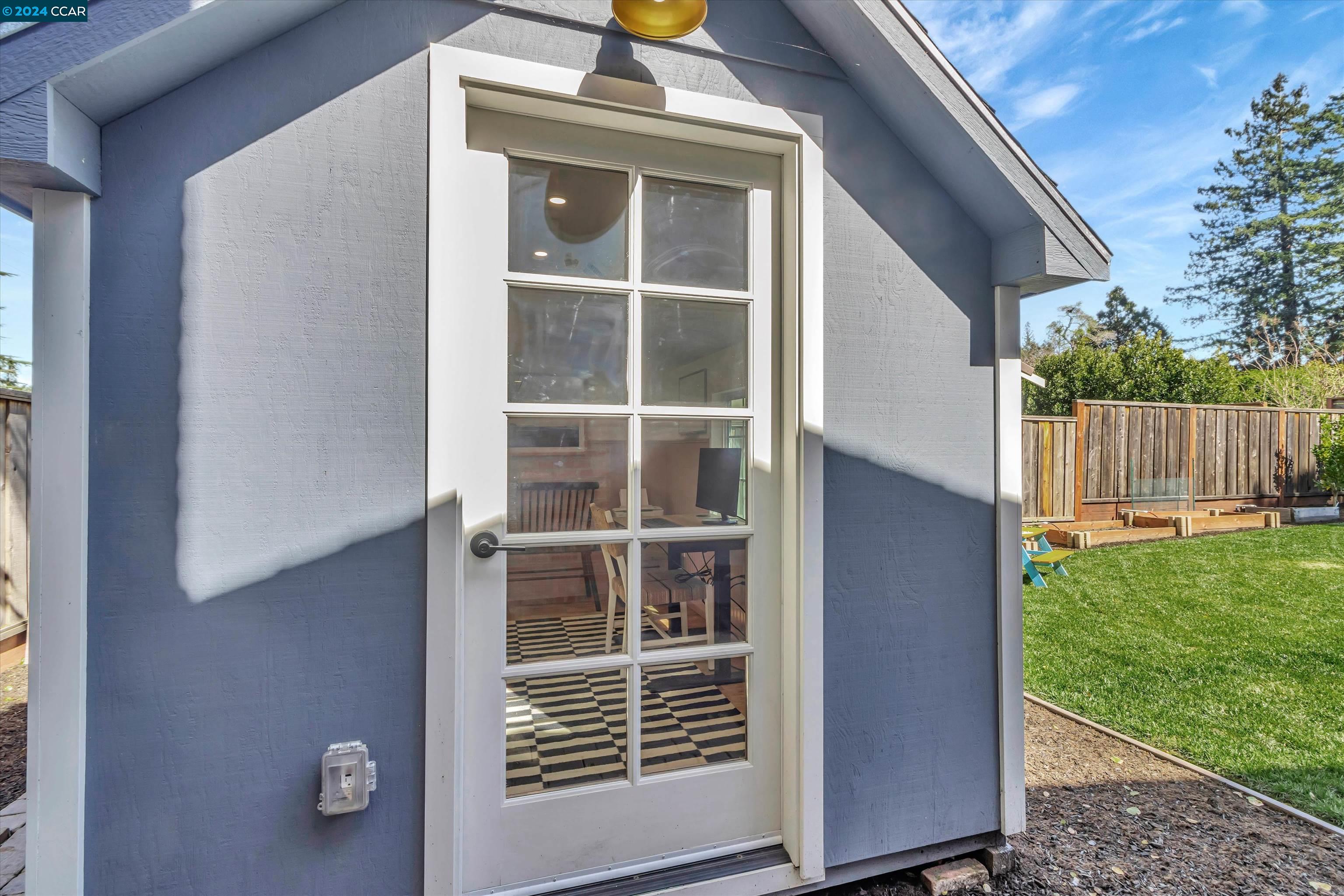 125 Whitethorne Dr