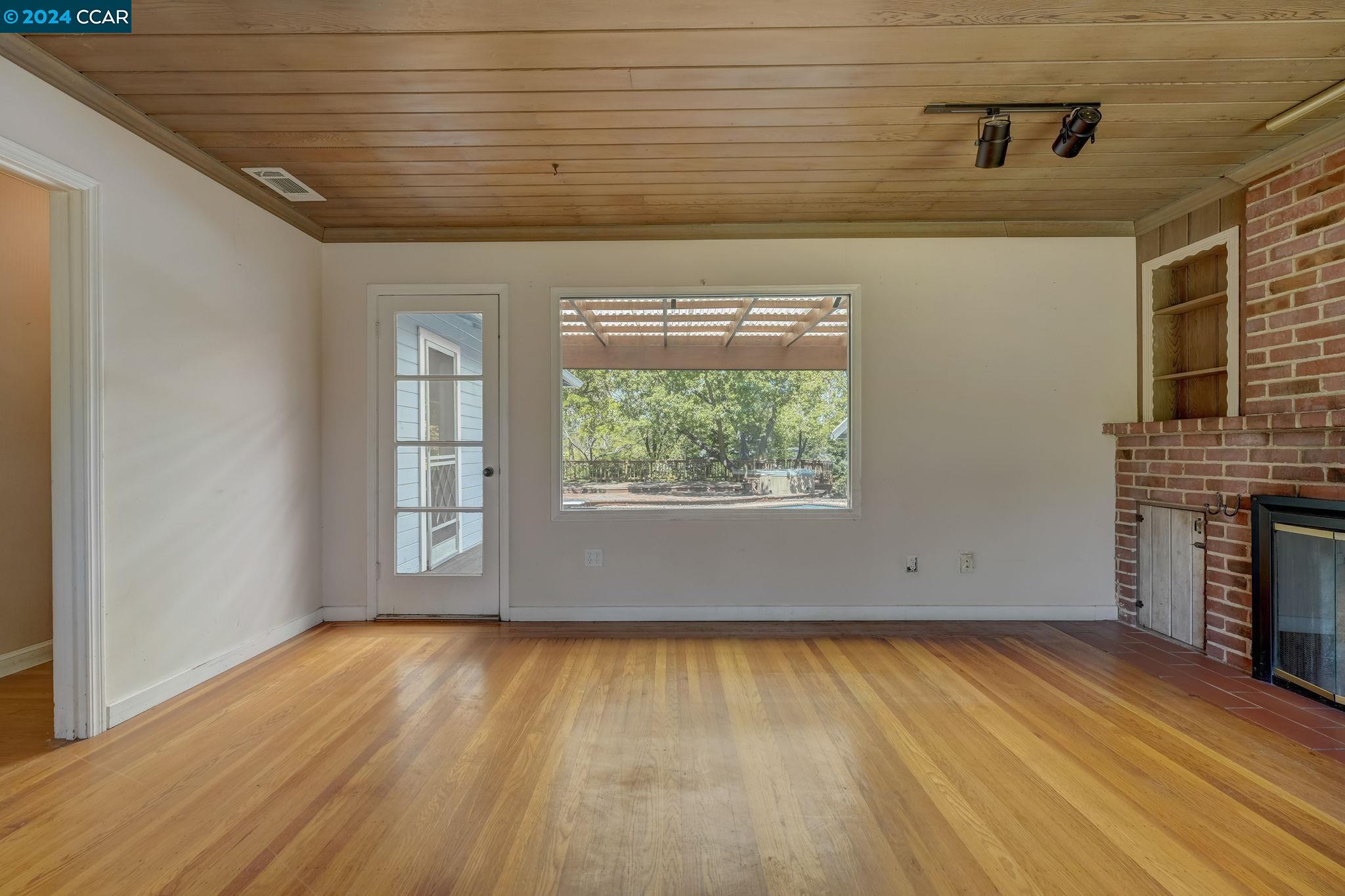 1583 Pleasant Hill Rd.