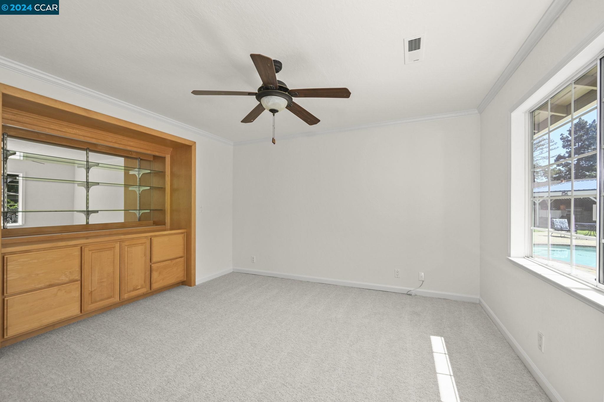 1649 Georgia Dr