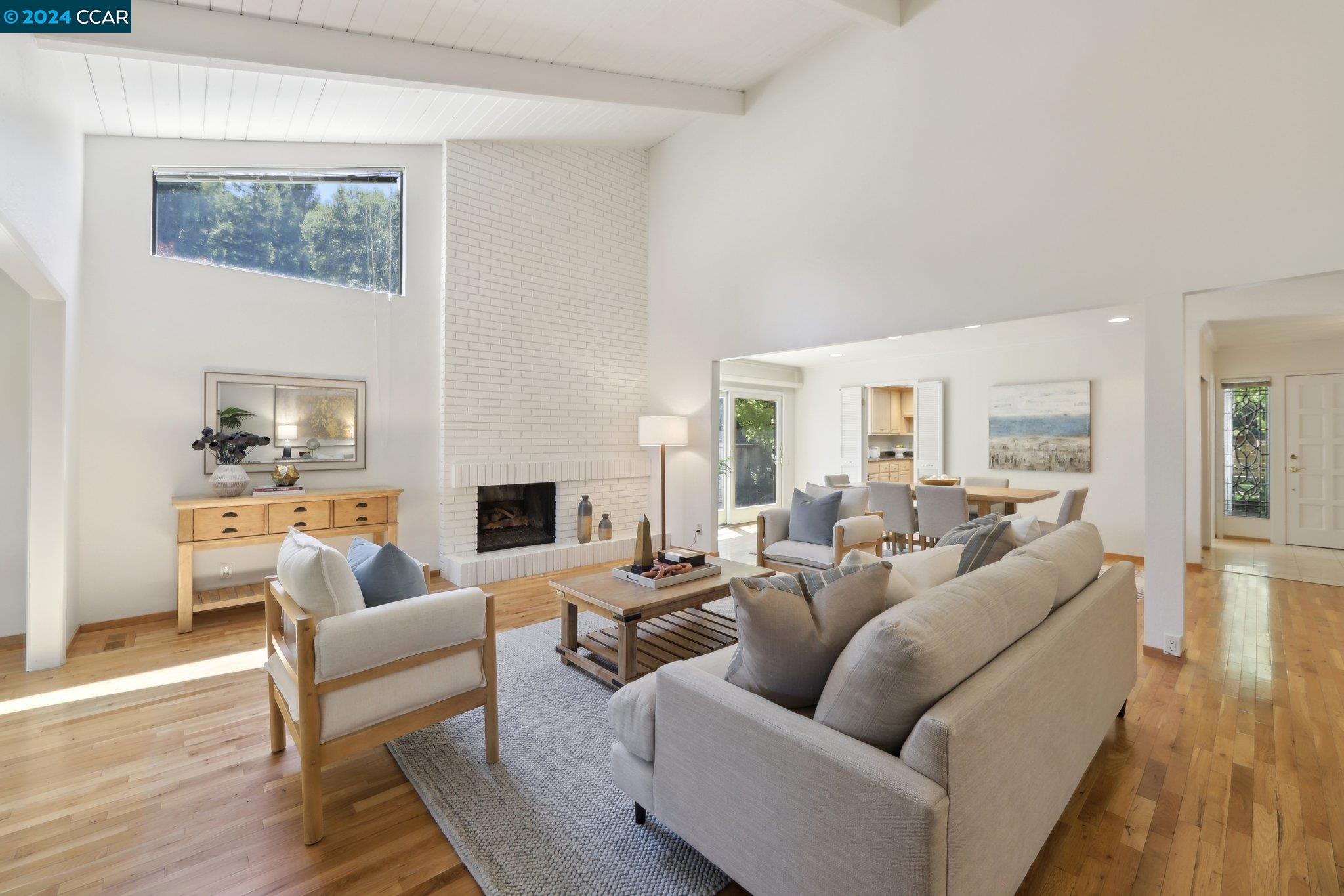 619 Augusta Dr