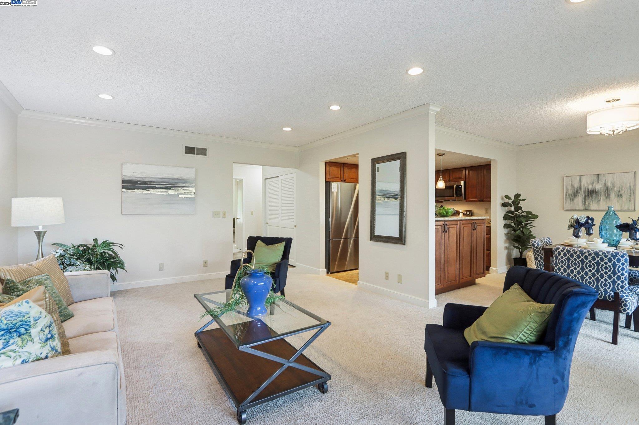 2656 Ptarmigan Dr # 1