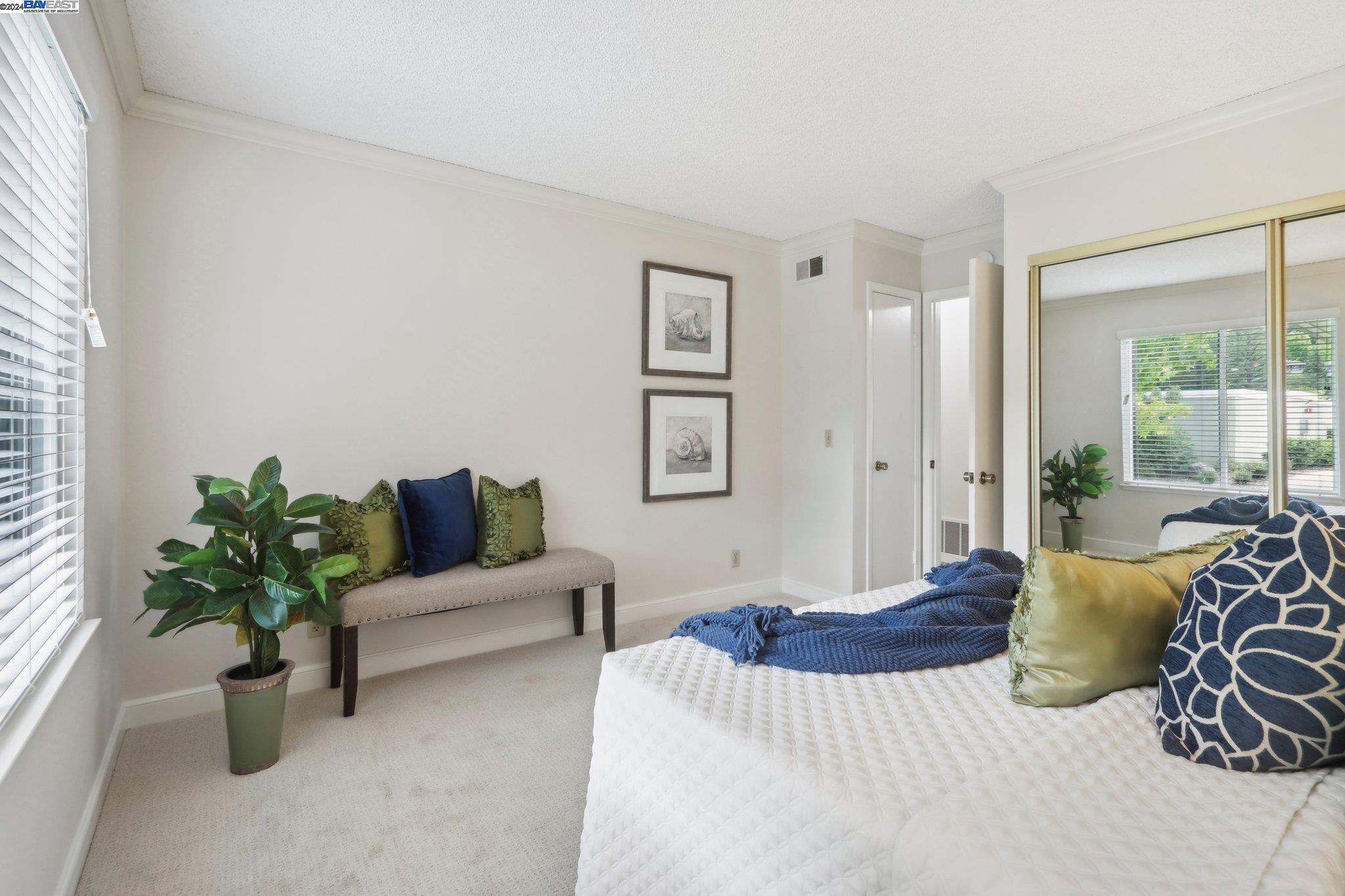 2656 Ptarmigan Dr # 1