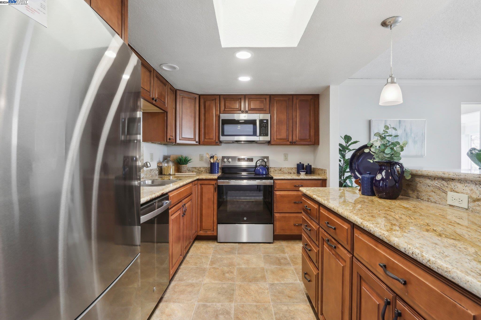 2656 Ptarmigan Dr # 1