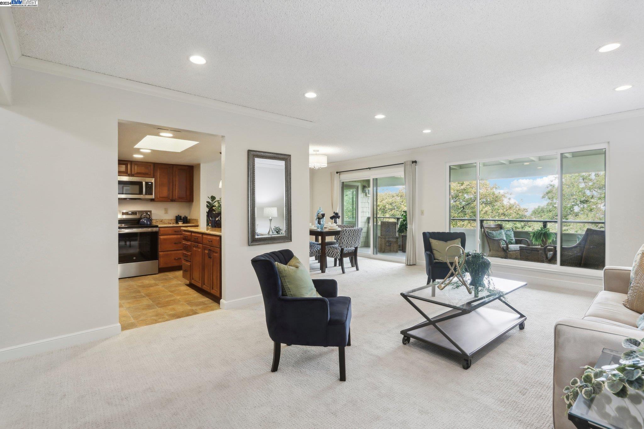 2656 Ptarmigan Dr # 1