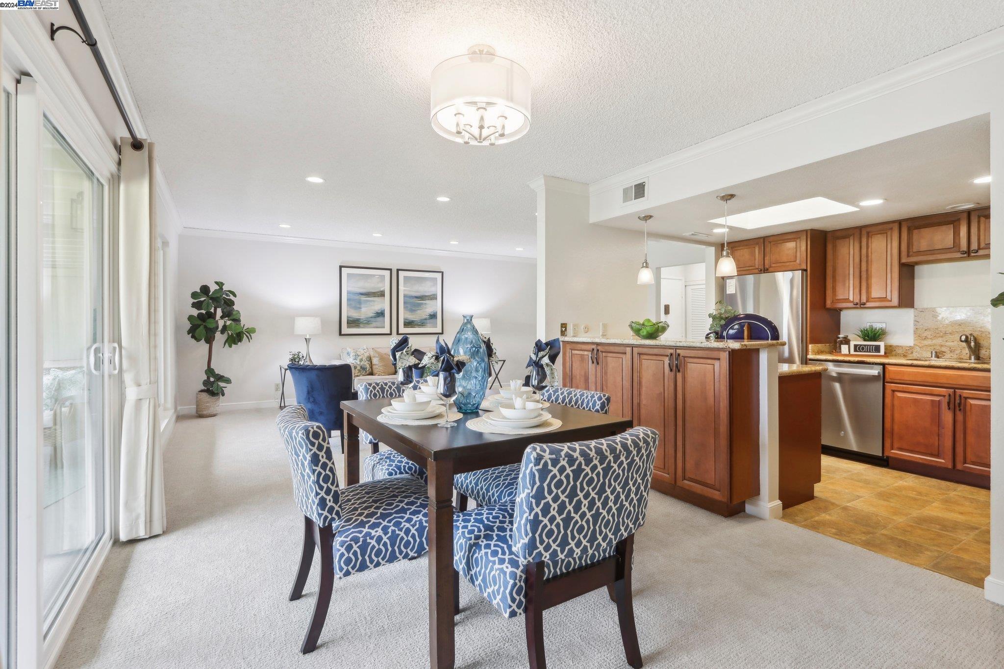 2656 Ptarmigan Dr # 1