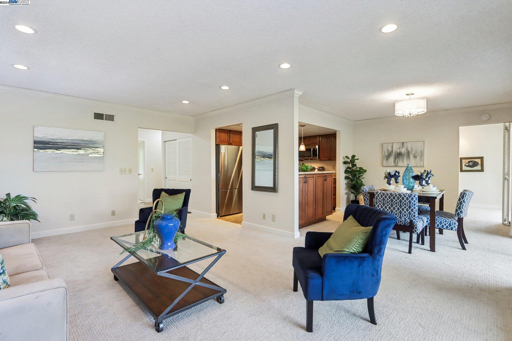 2656 Ptarmigan Dr # 1