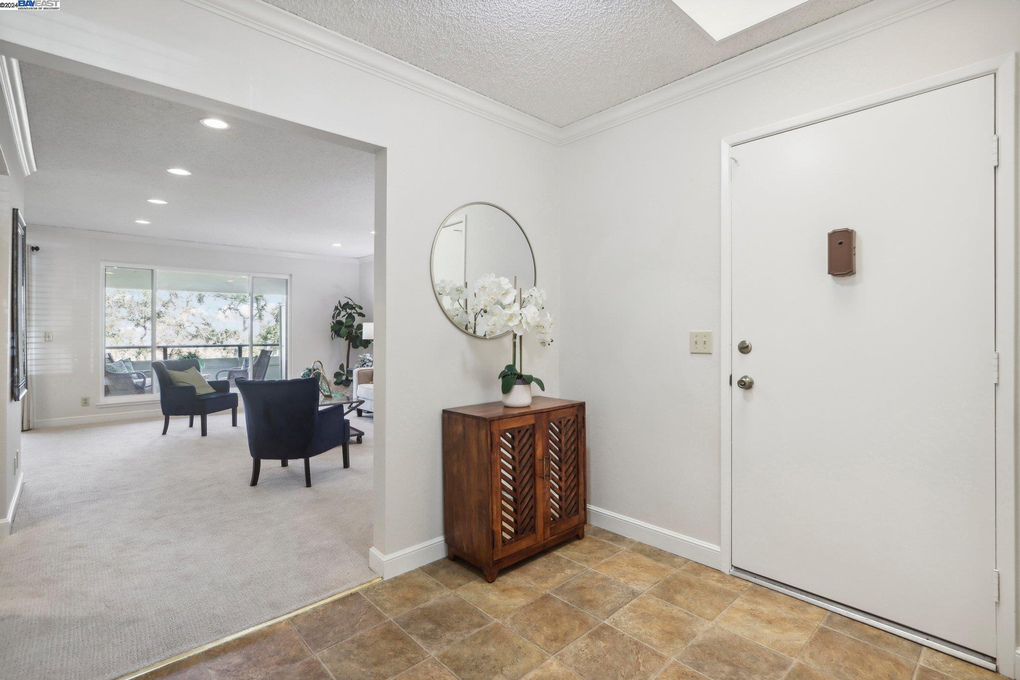 2656 Ptarmigan Dr # 1