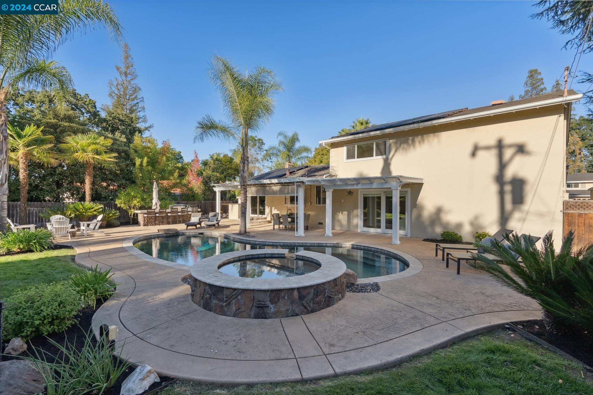 3122 Sugarberry Court