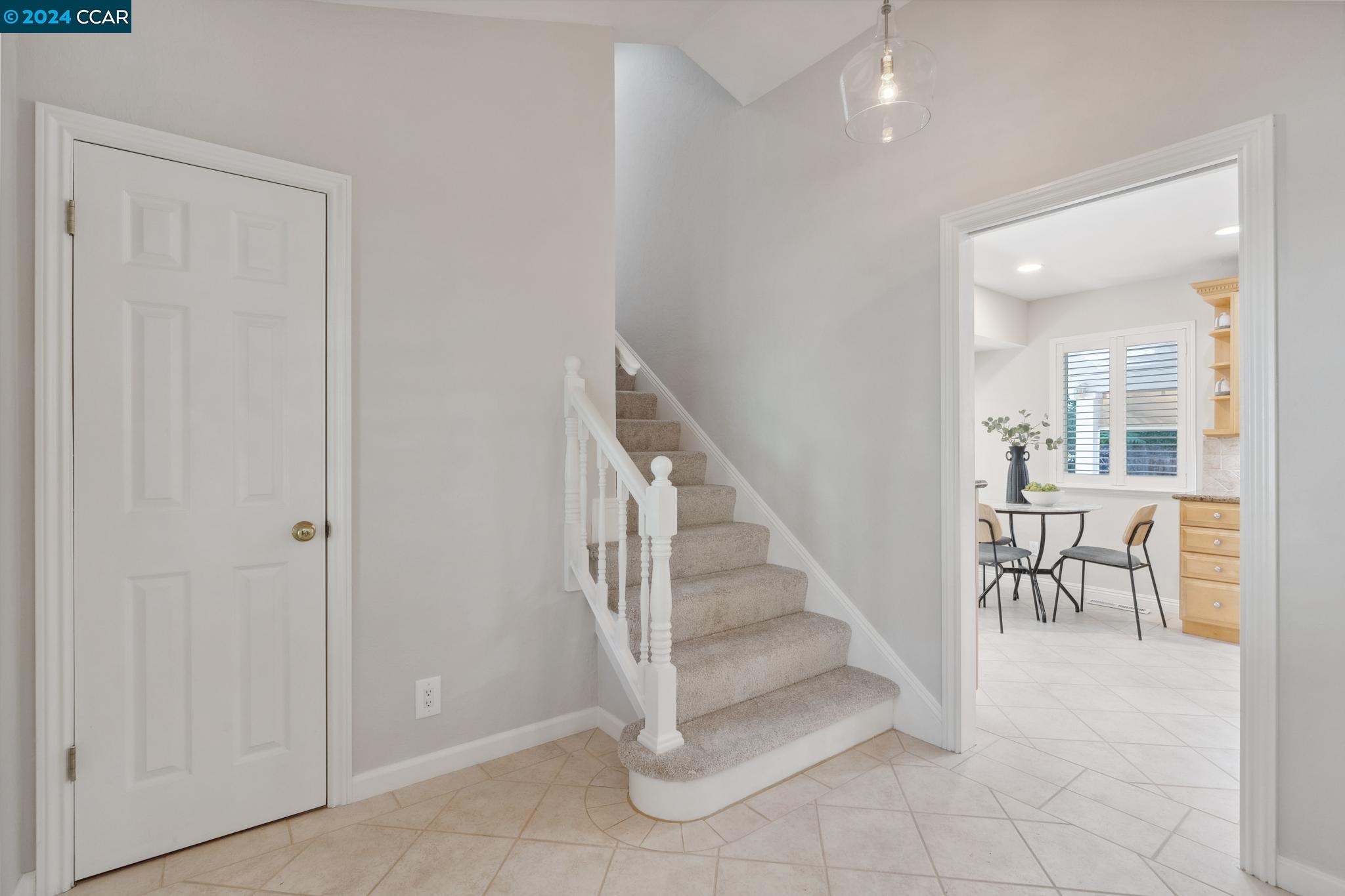 3122 Sugarberry Court