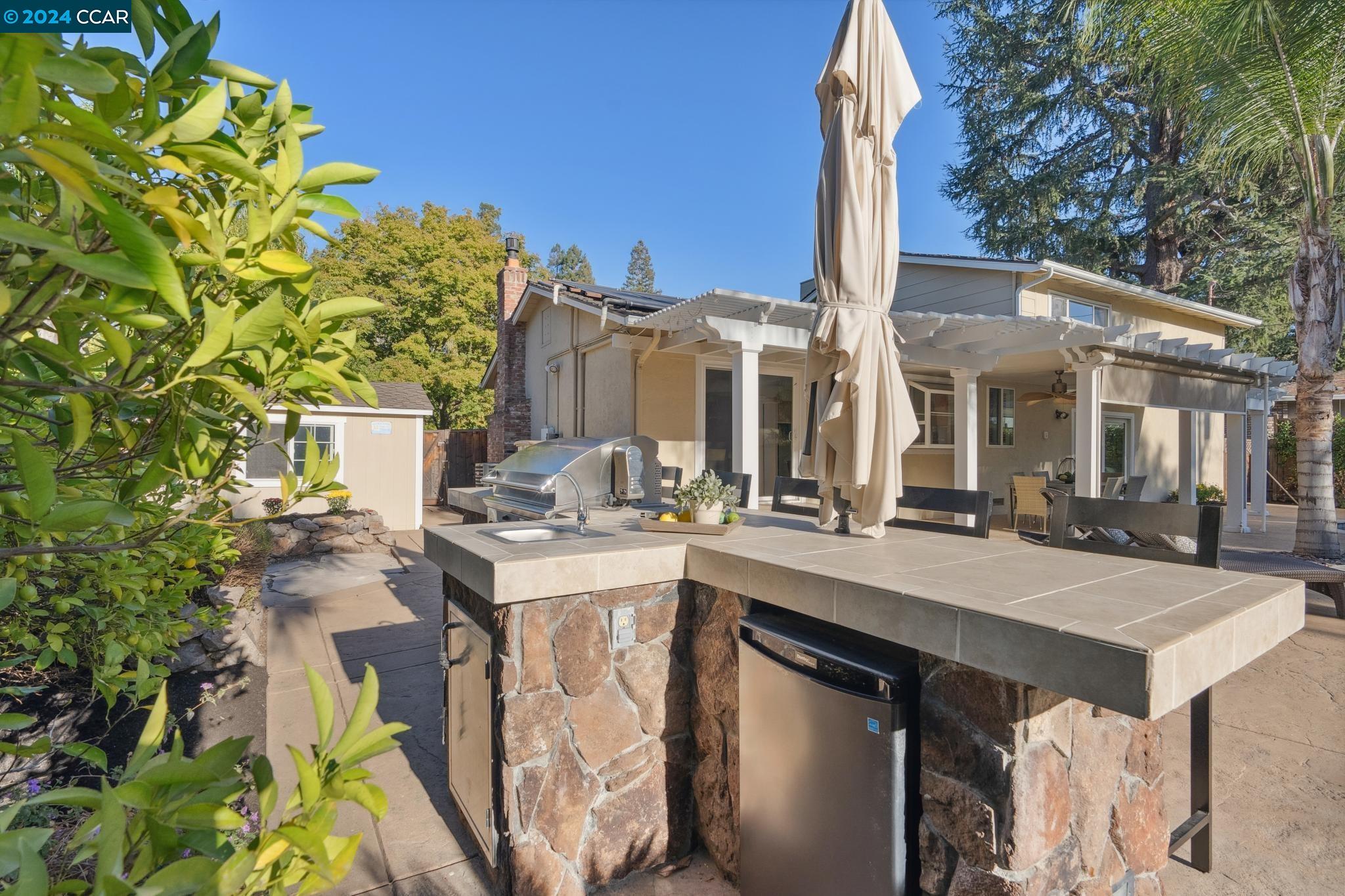 3122 Sugarberry Court