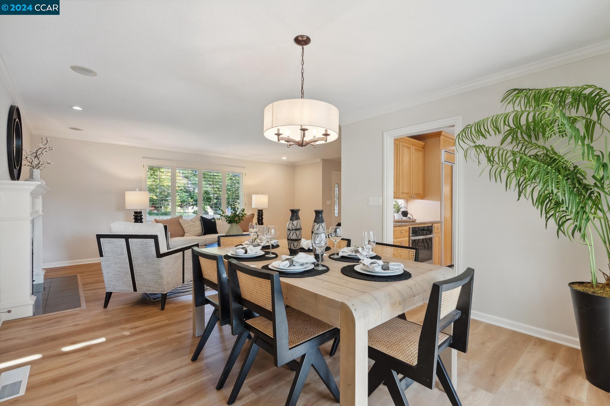 3122 Sugarberry Court