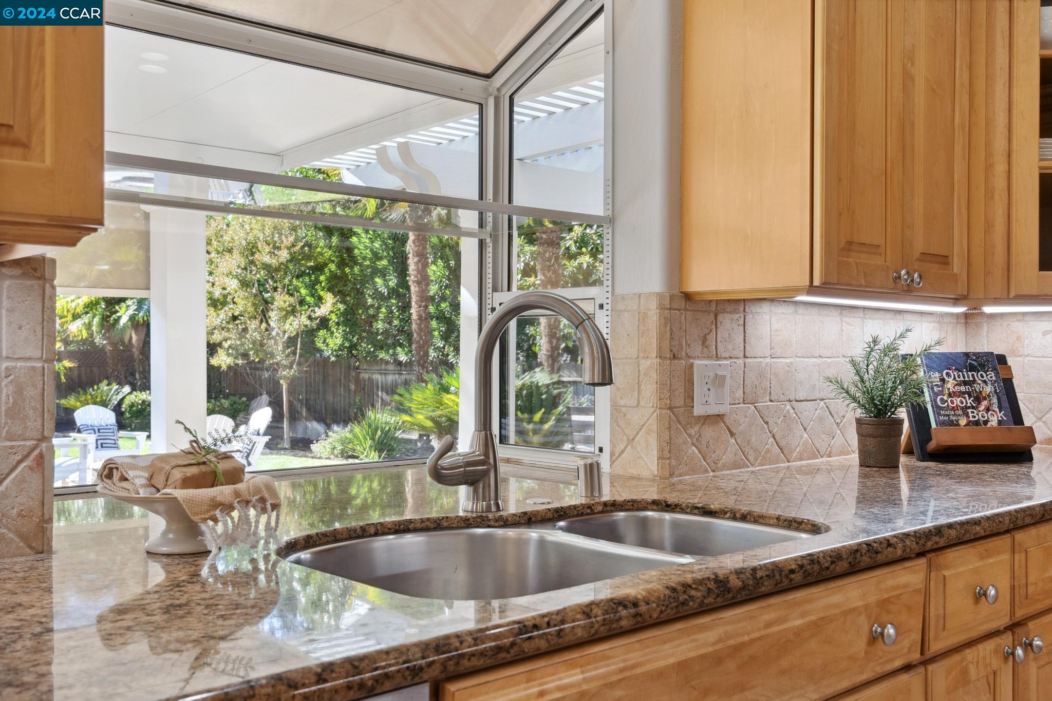 3122 Sugarberry Court