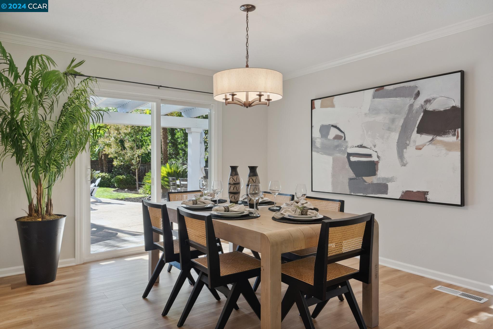 3122 Sugarberry Court