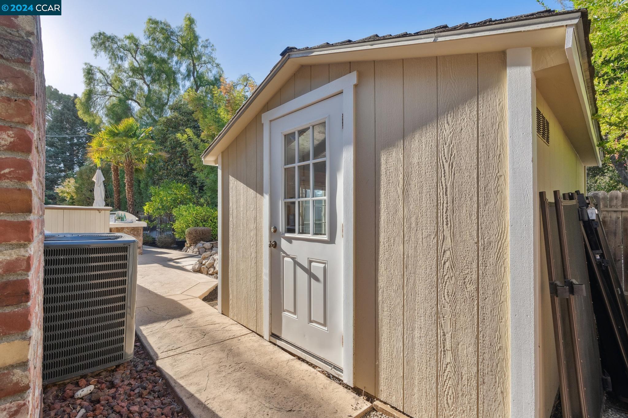 3122 Sugarberry Court