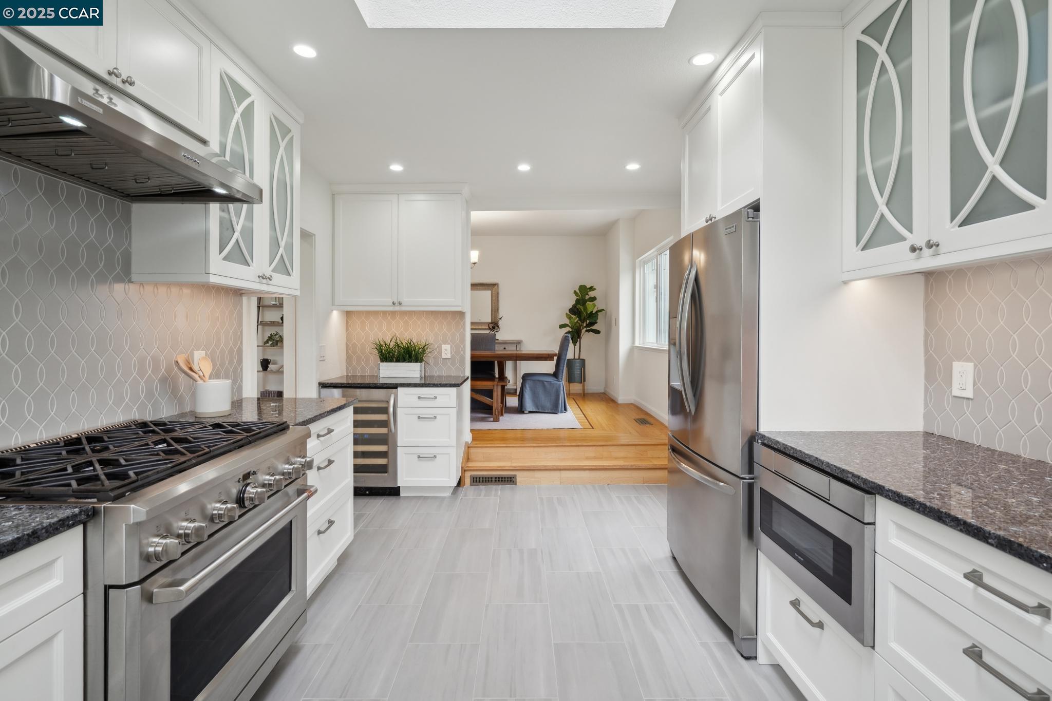 3555 Old Mountain View Dr.