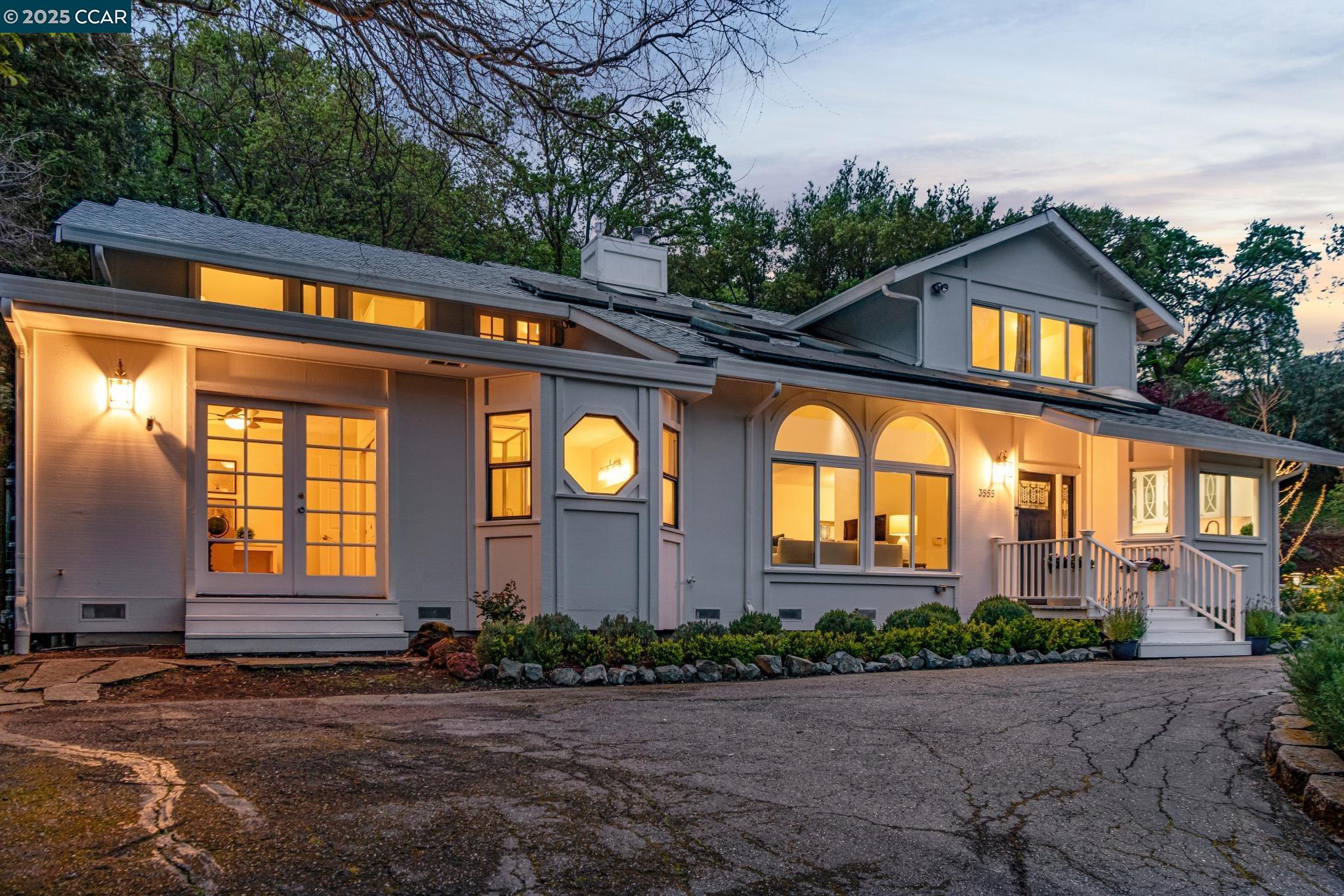 3555 Old Mountain View Dr.