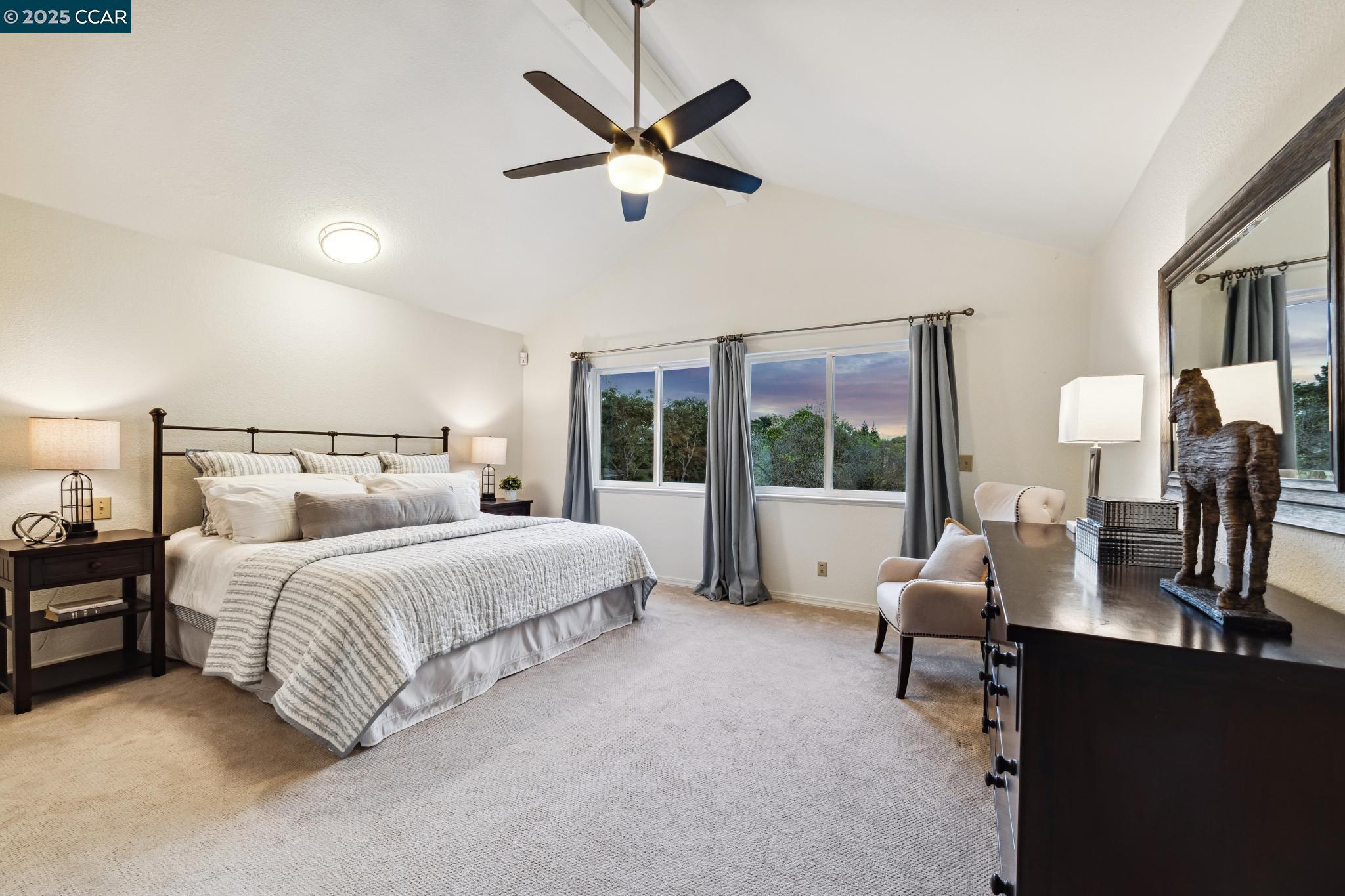 3555 Old Mountain View Dr.