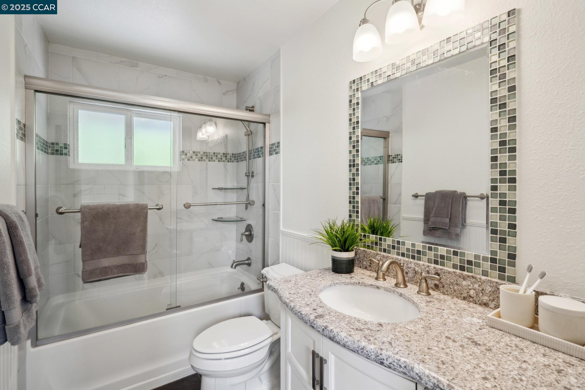 3555 Old Mountain View Dr.