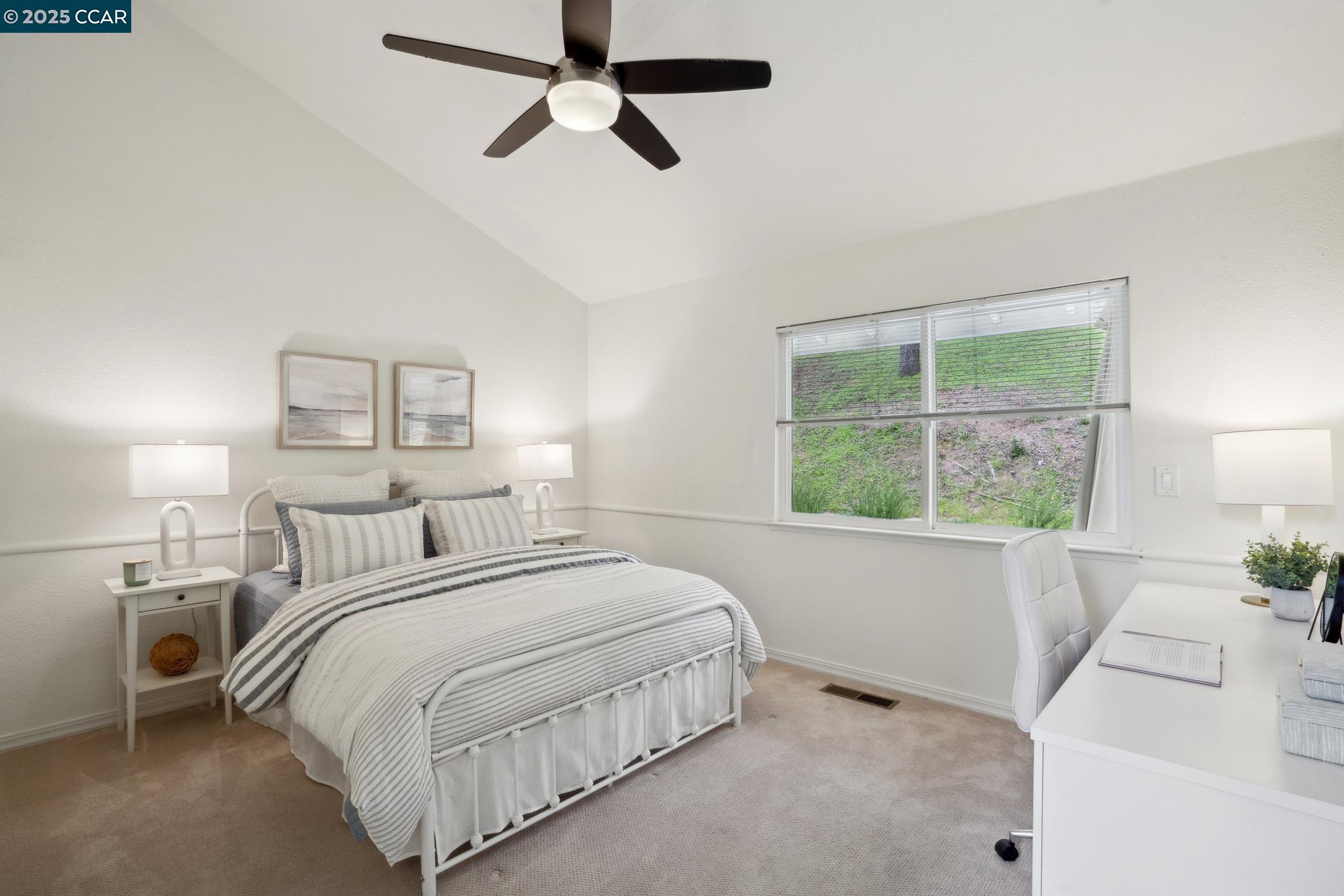 3555 Old Mountain View Dr.