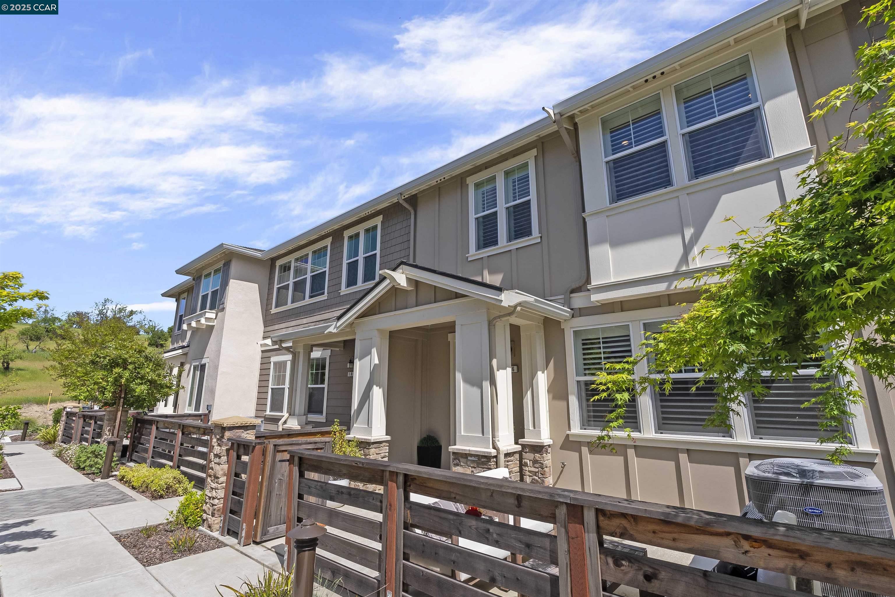 106 Wallace Circle