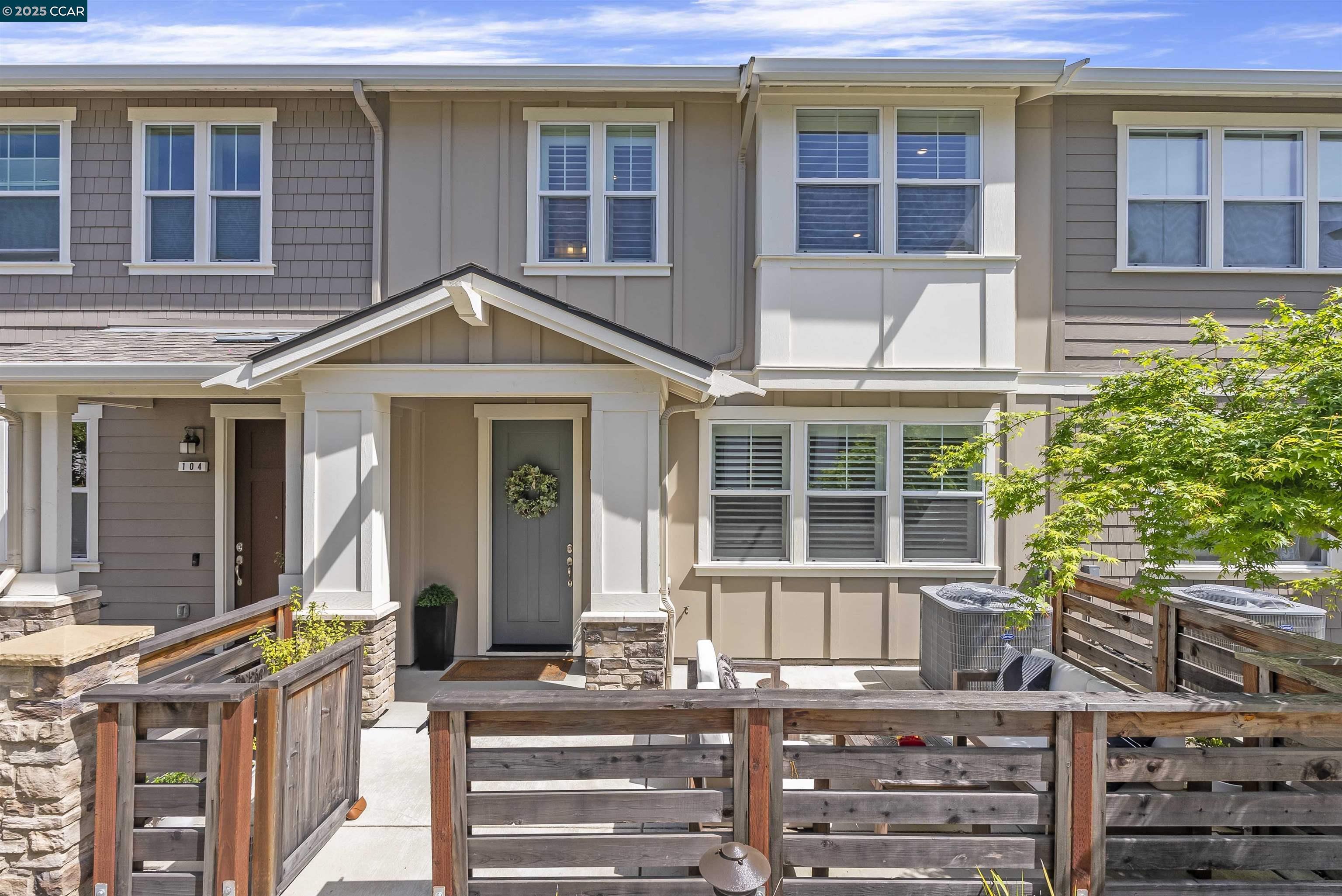 106 Wallace Circle
