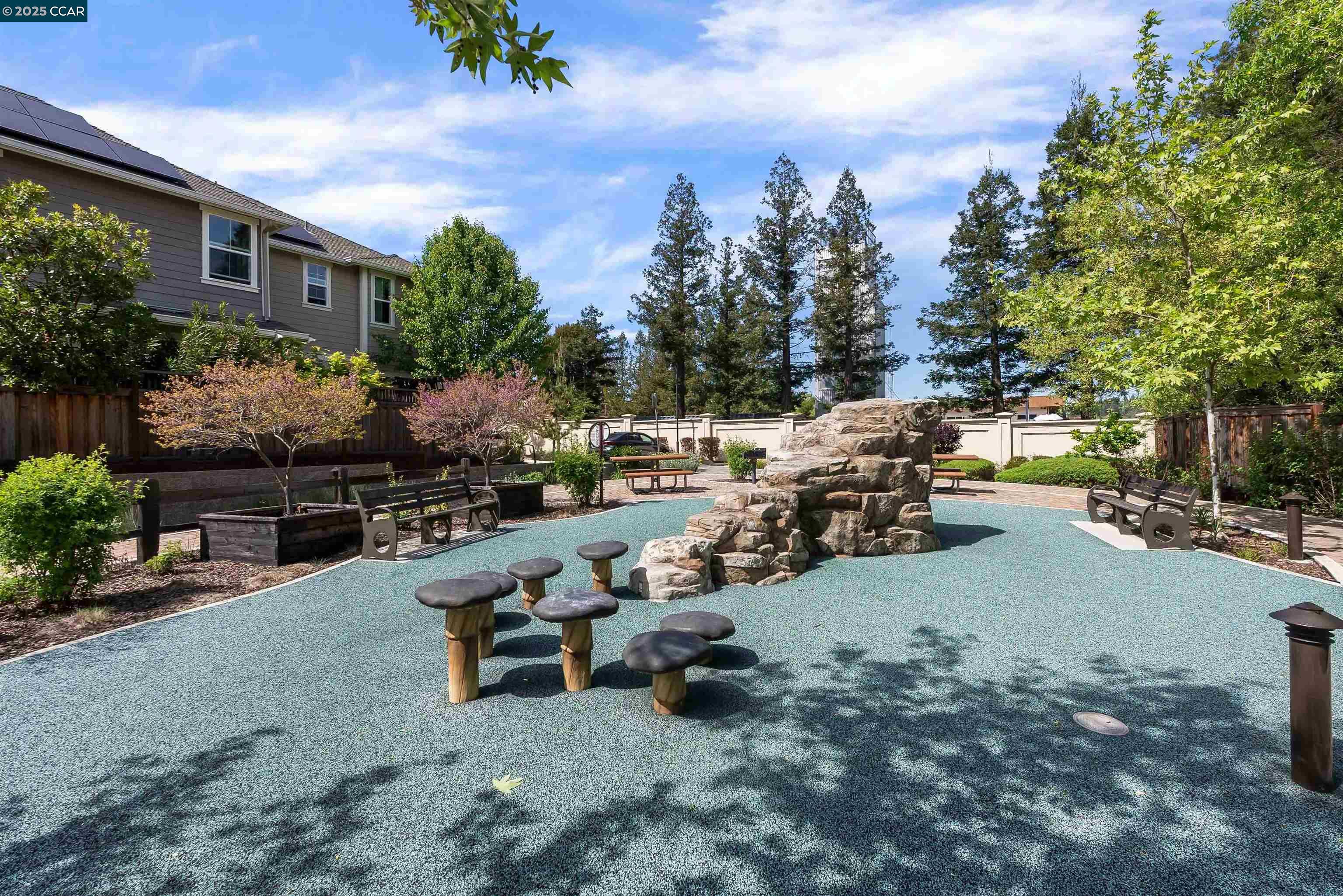 106 Wallace Circle