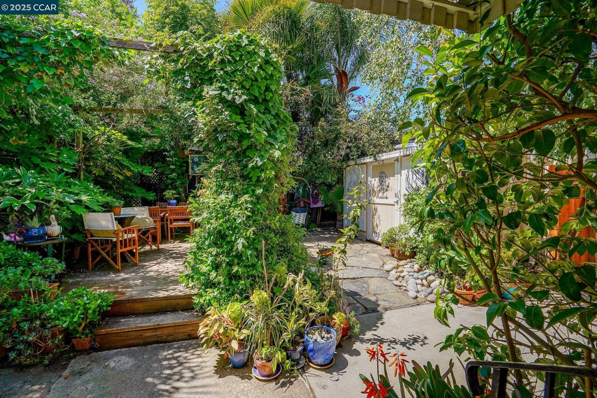 1714 Alhambra Ave