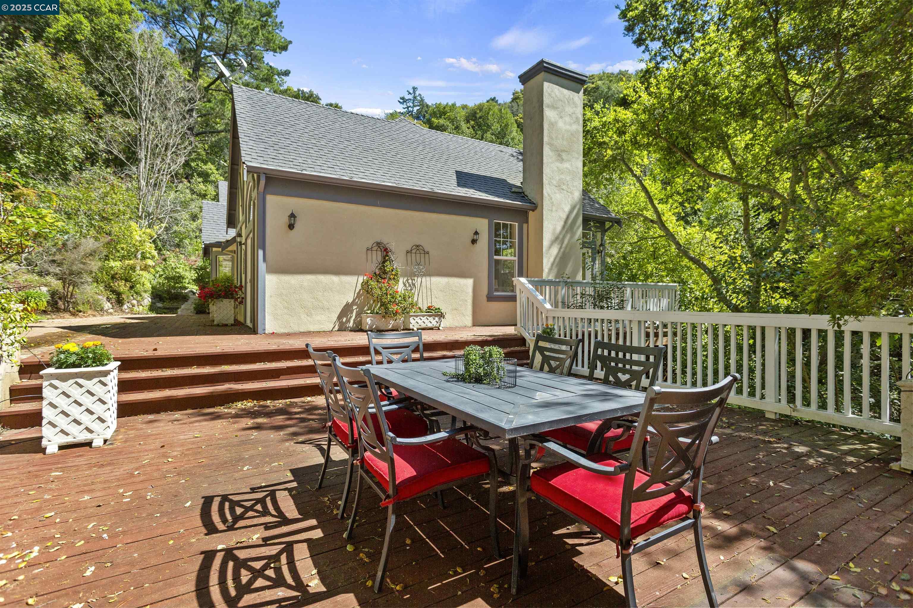 720 Miner Rd